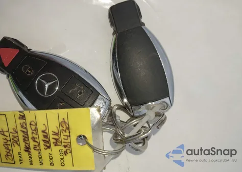 2016 Mercedes-Benz Cla 250 4Matic z USA, uszkodzony, nr VIN WDDSJ4GB3GN381432